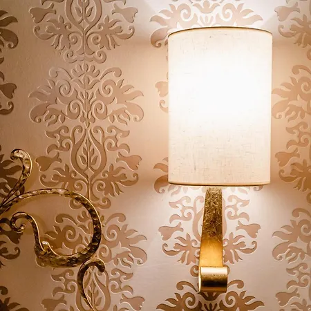 Guest house Del Sole-roma Piazza Di Spagna Ripetta 3*