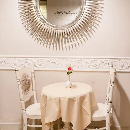 Del Sole-roma Piazza Di Spagna Ripetta Rzym