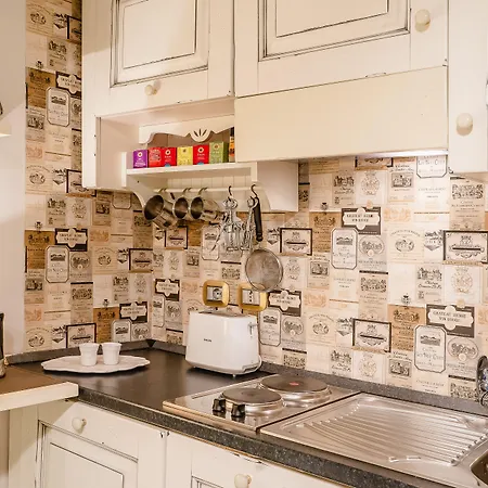 Del Sole-roma Piazza Di Spagna Ripetta 4* Rzym