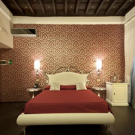 Pensión Del Sole-roma Piazza Di Spagna Ripetta 4*