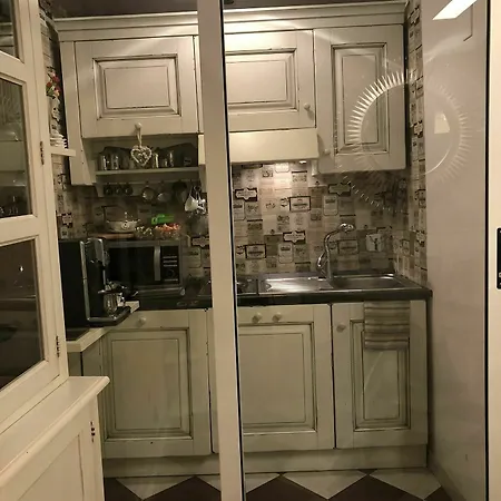 Del Sole-roma Piazza Di Spagna Ripetta Pensjonat