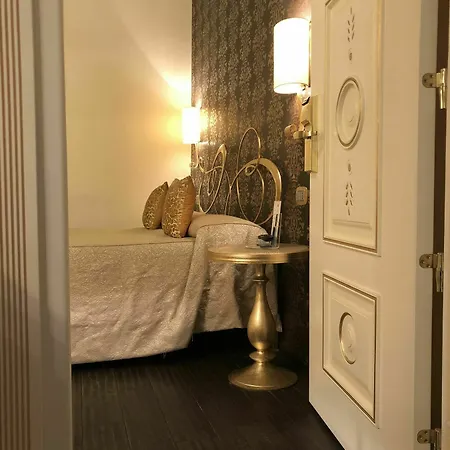 Del Sole-roma Piazza Di Spagna Ripetta