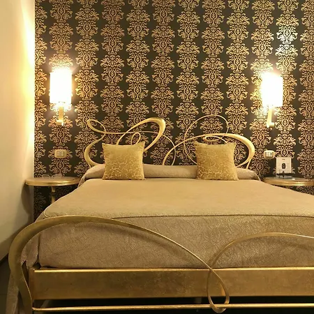 Pensjonat Del Sole-roma Piazza Di Spagna Ripetta Rzym