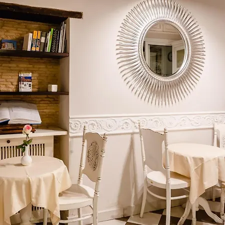 Del Sole-roma Piazza Di Spagna Ripetta Guest house