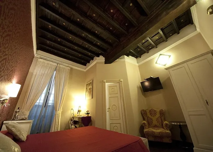 Del Sole-roma Piazza Di Spagna Ripetta Rome