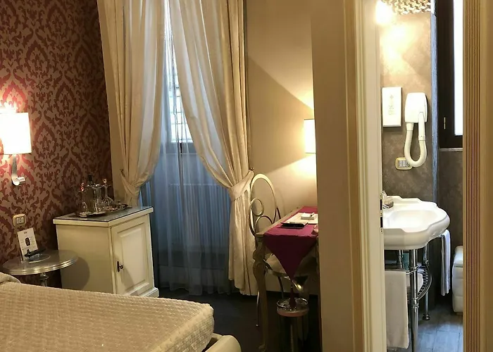 Del Sole-roma Piazza Di Spagna Ripetta Maison d'hôtes Rome