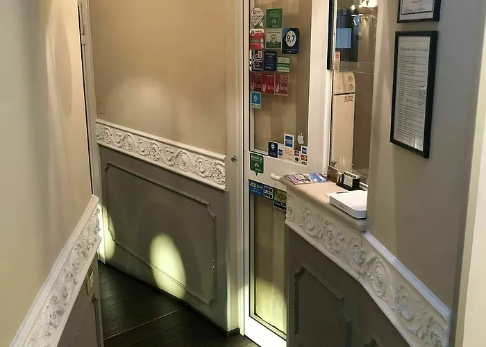 Del Sole-roma Piazza Di Spagna Ripetta 4*