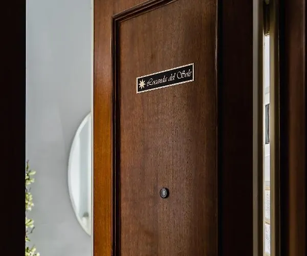 Del Sole-roma Piazza Di Spagna Ripetta Maison d'hôtes