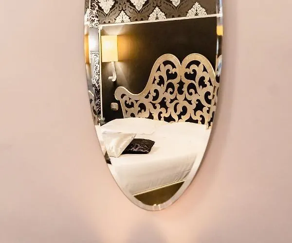 Del Sole-roma Piazza Di Spagna Ripetta Maison d'hôtes